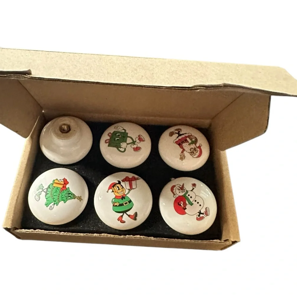 Christmas‎ Themed hardware drawer knobs set of 6 DYI crafts